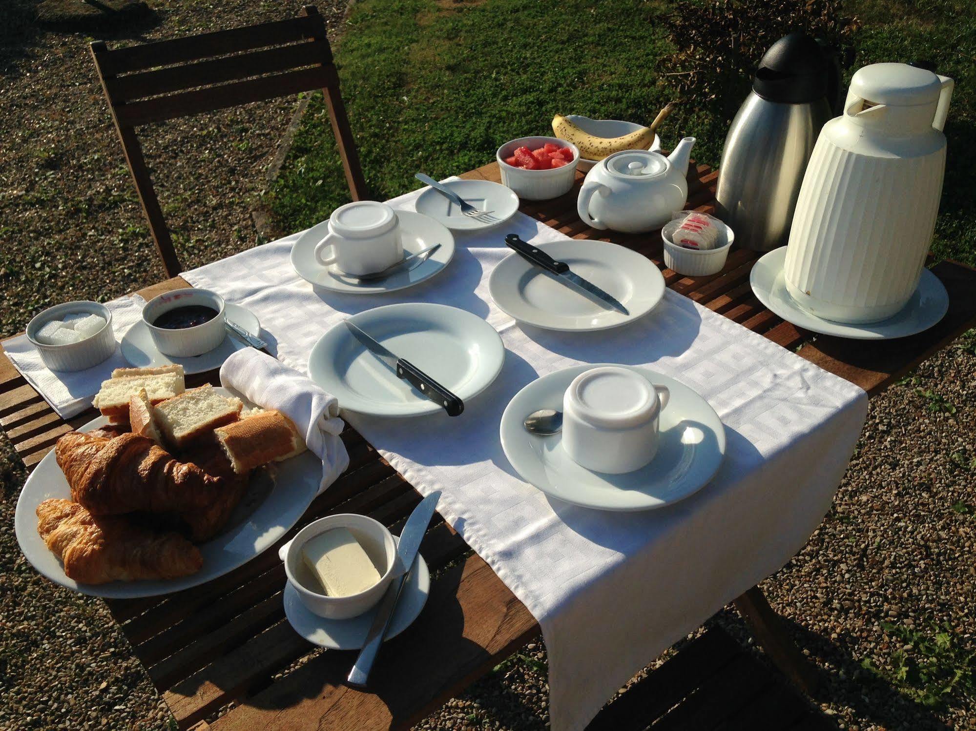 La Gueulardiere Bed and Breakfast Vernon  Buitenkant foto